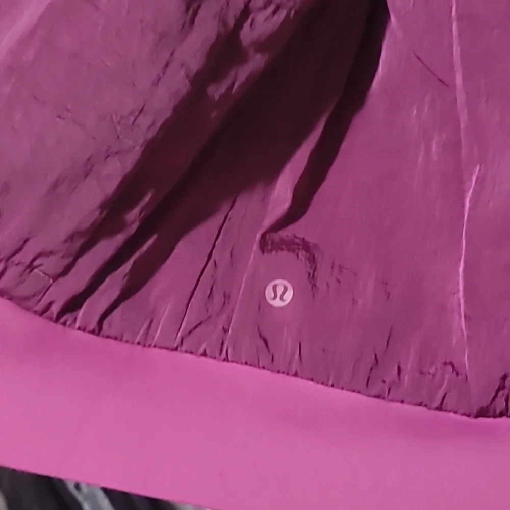 Lululemon Non-Stop Bomber Reversible Redwood/So Merlot Size 4 - Picture 6 of 10